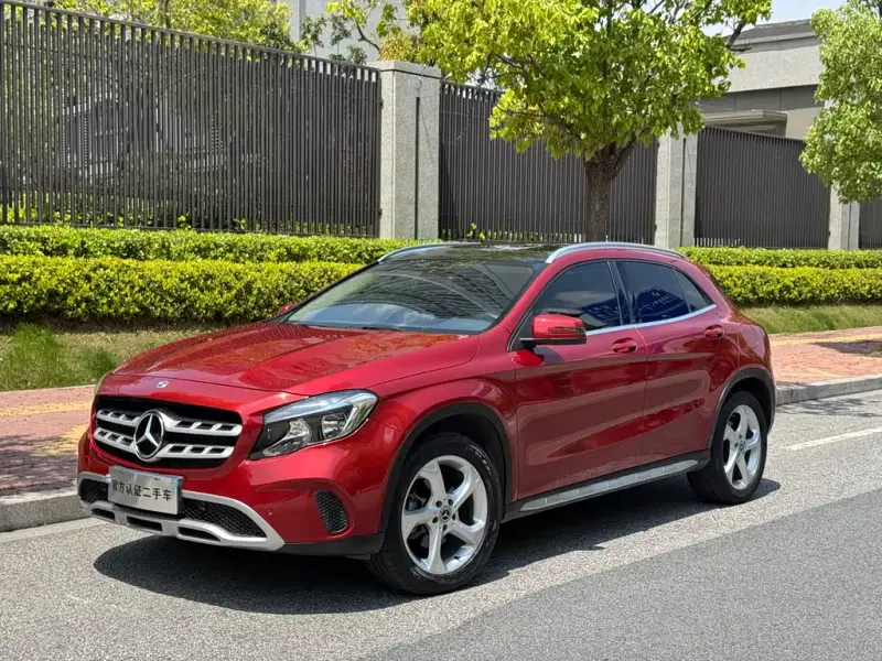 Mercedes-Benz GLA, 2019