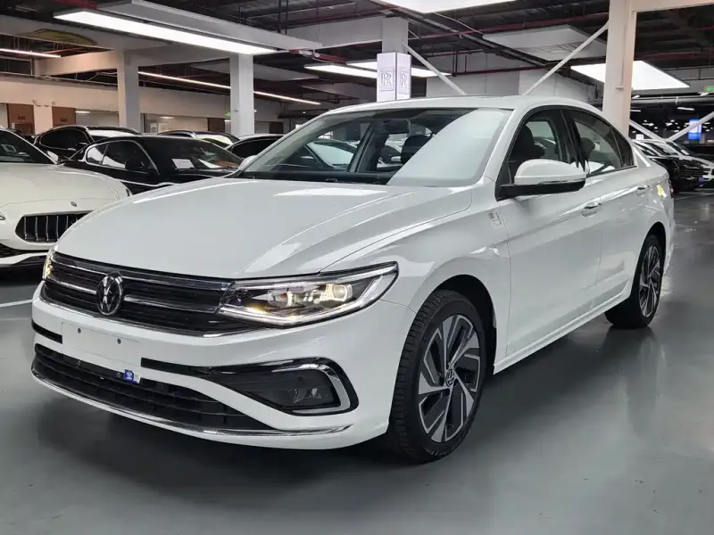 Volkswagen Bora, 2024
