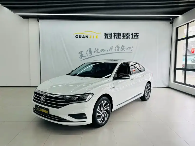 Volkswagen Sagitar, 2022