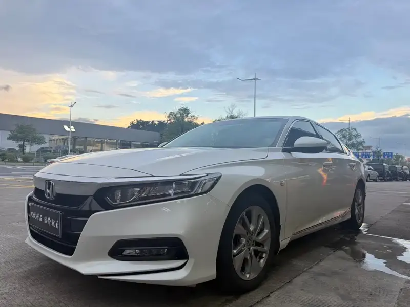 Honda Accord, 2019