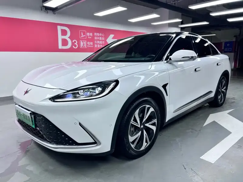 ARCFOX Alpha S, 2022