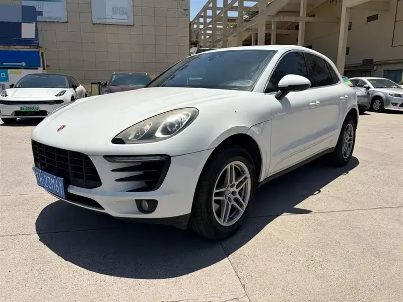 Porsche Macan, 2018