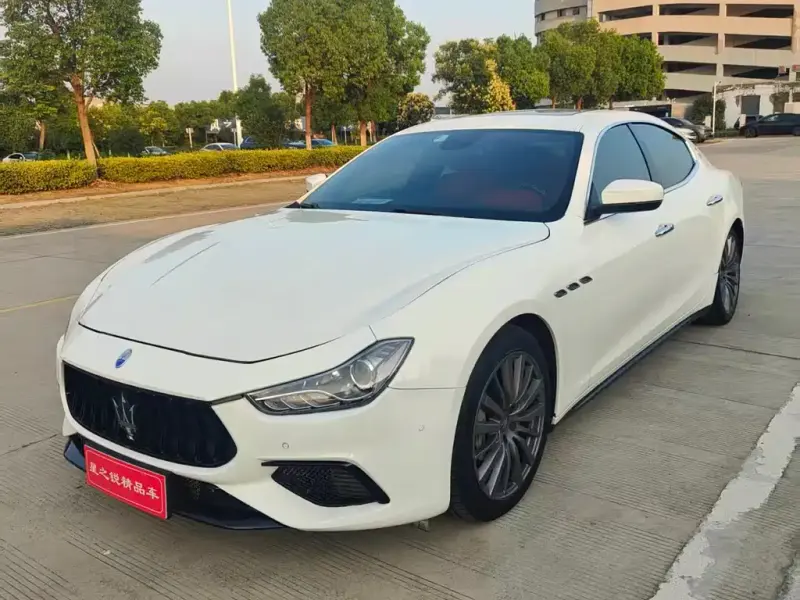 Maserati Ghibli, 2017