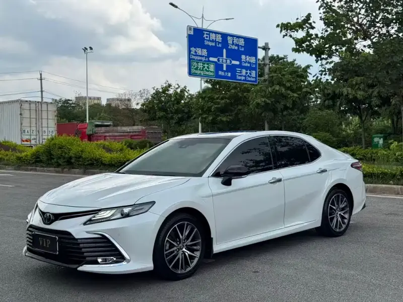 Toyota Camry, 2022