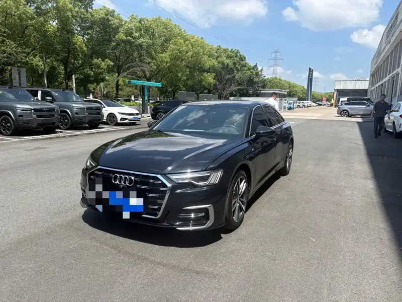 Audi A6L, 2020