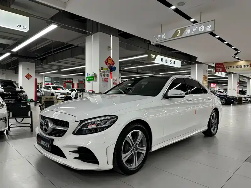 Mercedes-Benz C-Class, 2020 — фото 1