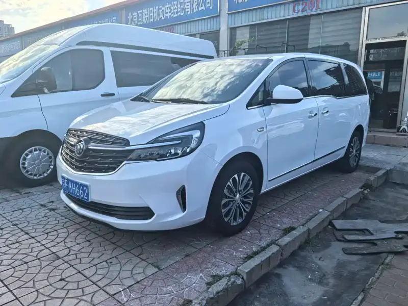 Buick GL8, 2022