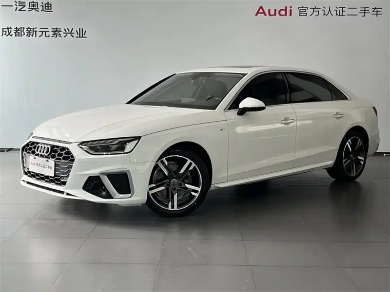Audi A4L, 2020 — фото 1