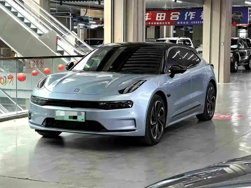 Zeekr 001, 2022