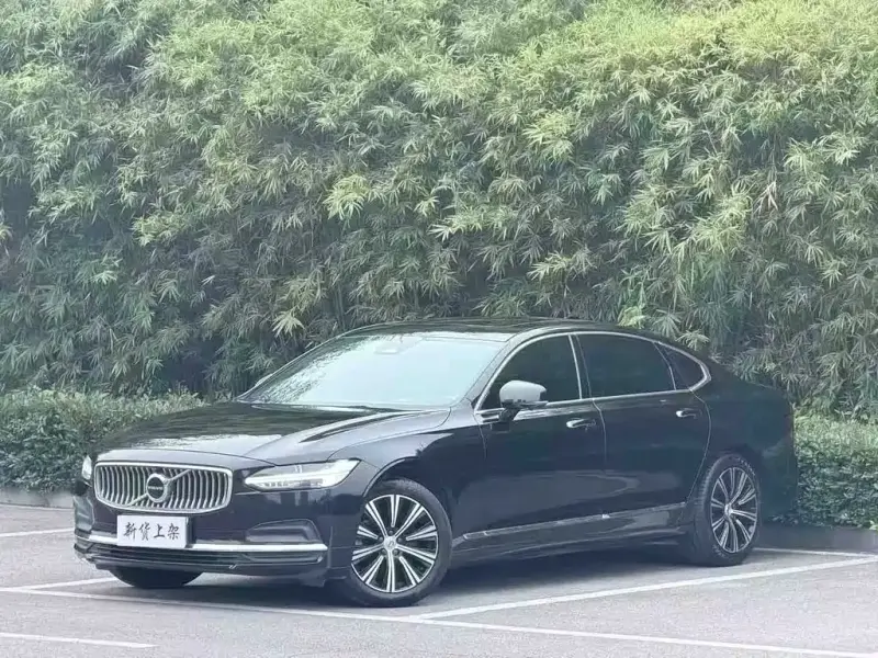 Volvo S90, 2023