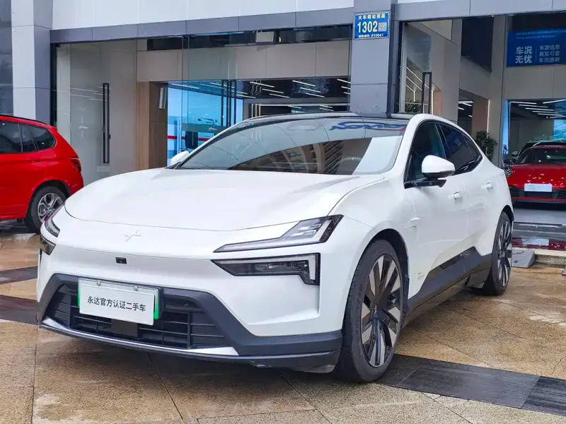 Polestar 4, 2024