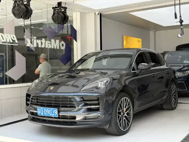 Porsche Macan, 2018