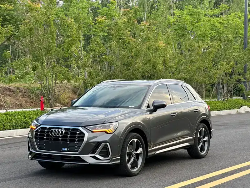 Audi Q3, 2022