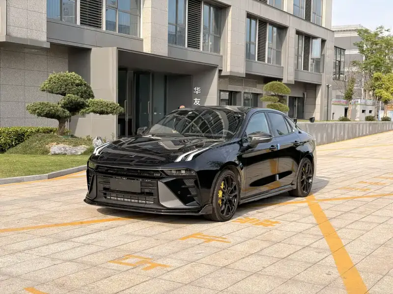 Lynk & Co 03, 2024