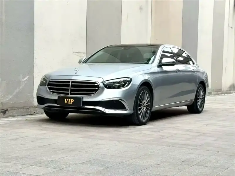 Mercedes-Benz E-Class, 2020 — фото 1