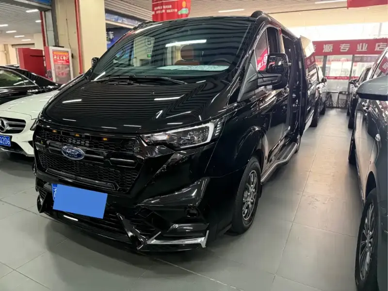 Ford Tourneo, 2025