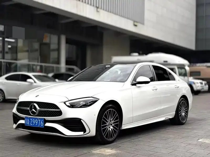 Mercedes-Benz C-Class, 2024