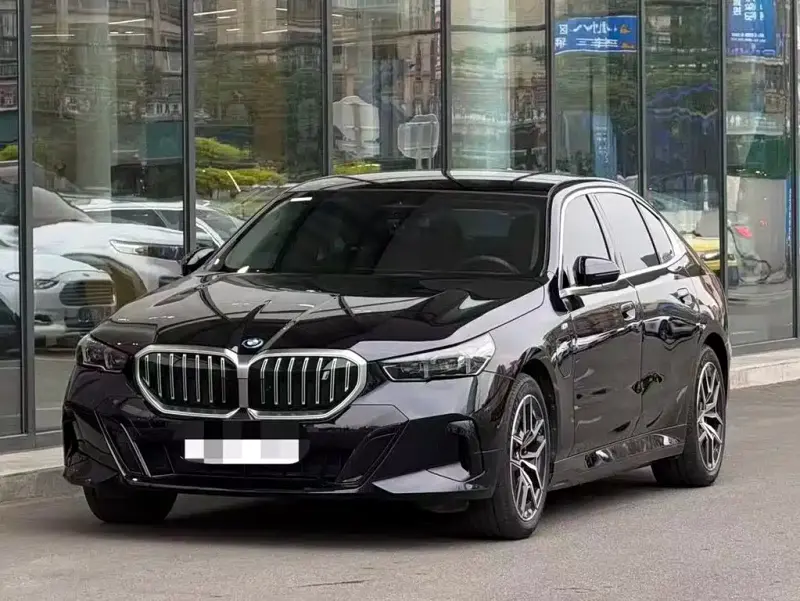 BMW i5, 2024