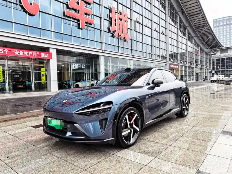 Xiaomi YU7, 2025