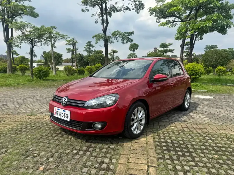 Volkswagen Golf, 2011