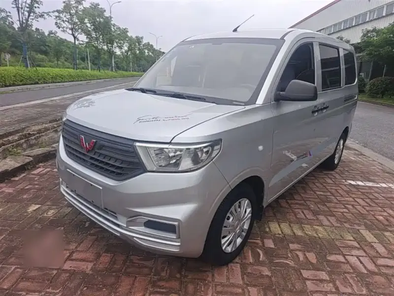 Wuling Hongguang V, 2020 — фото 1