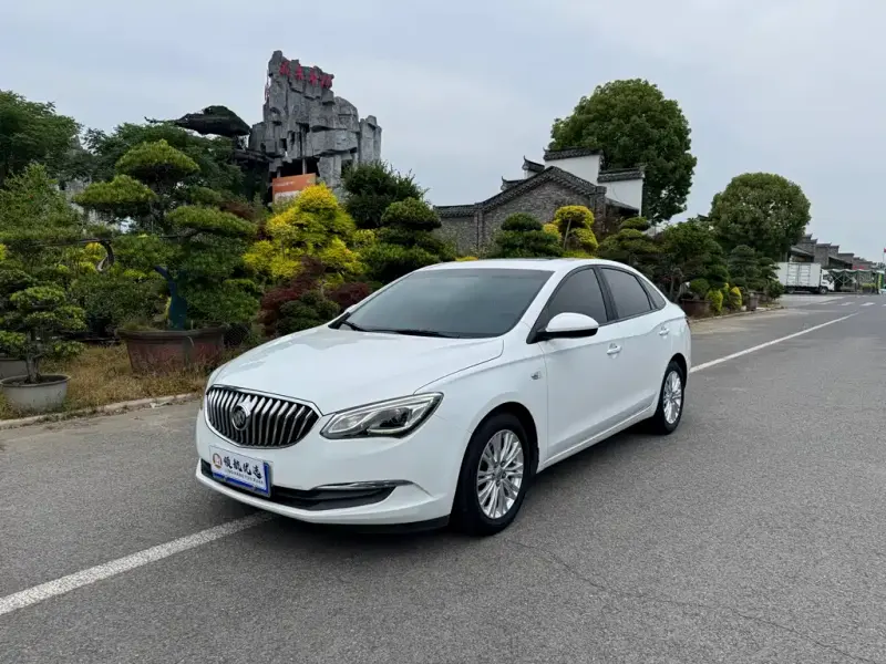 Buick Excelle, 2017