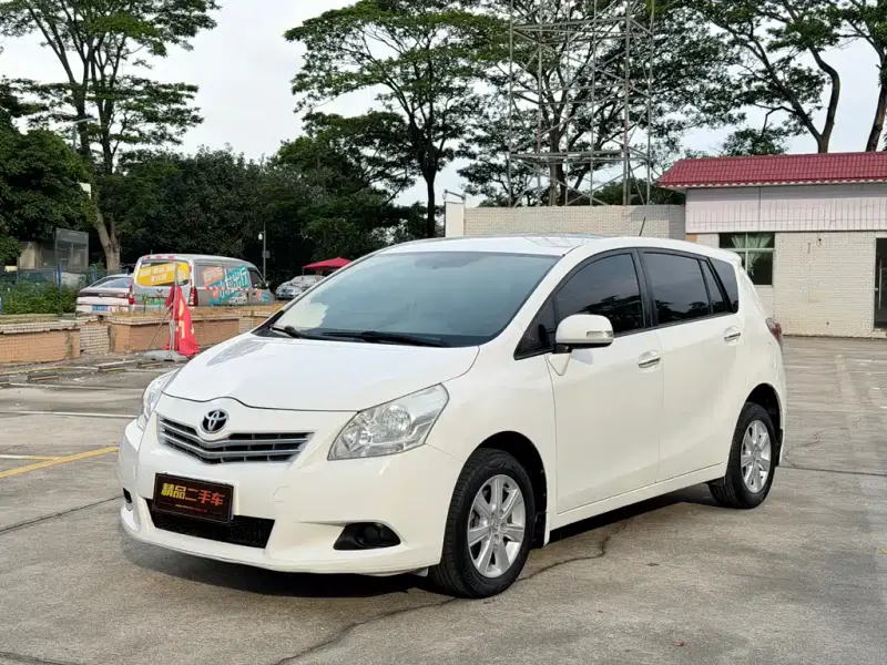 Toyota Verso, 2013