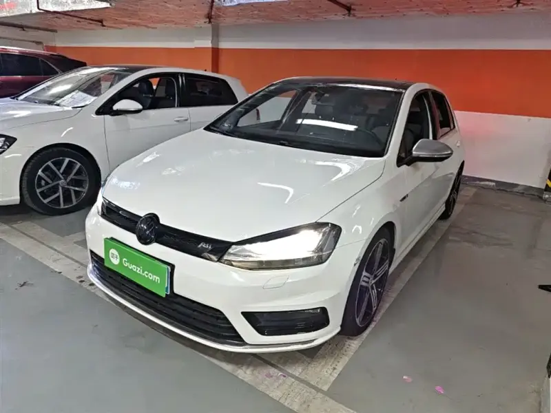 Volkswagen Golf, 2016