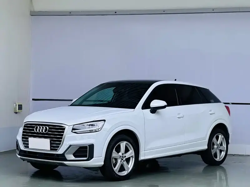 Audi Q2L, 2019 — фото 1