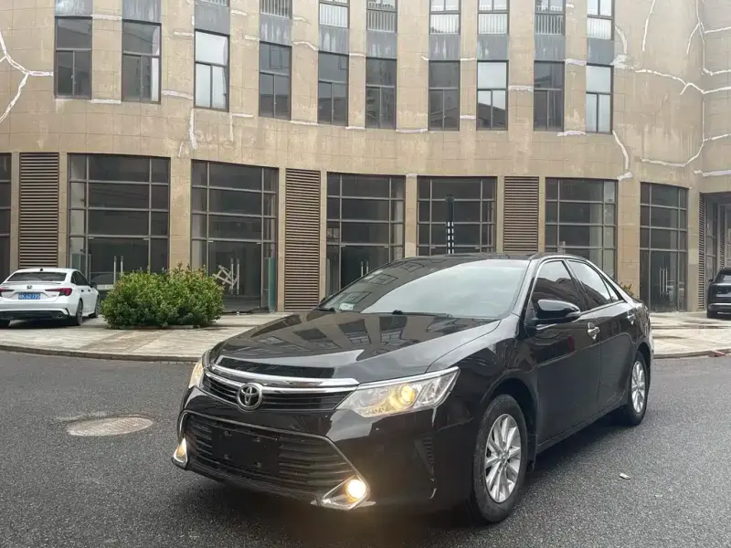 Toyota Camry, 2017