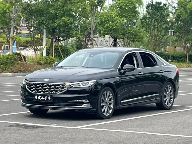 Ford Taurus, 2020