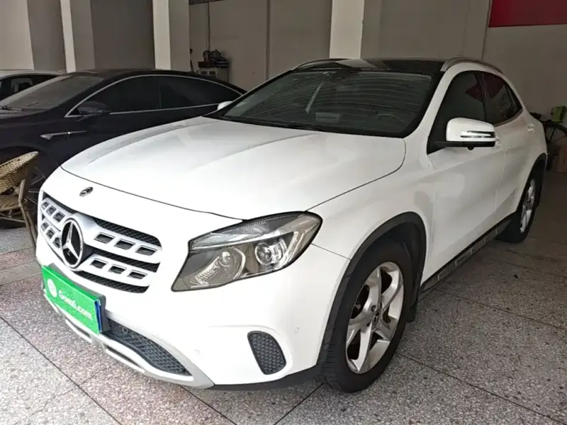 Mercedes-Benz GLA, 2019