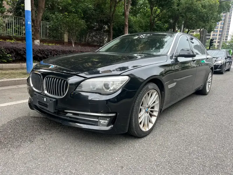 BMW 7 Series, 2015