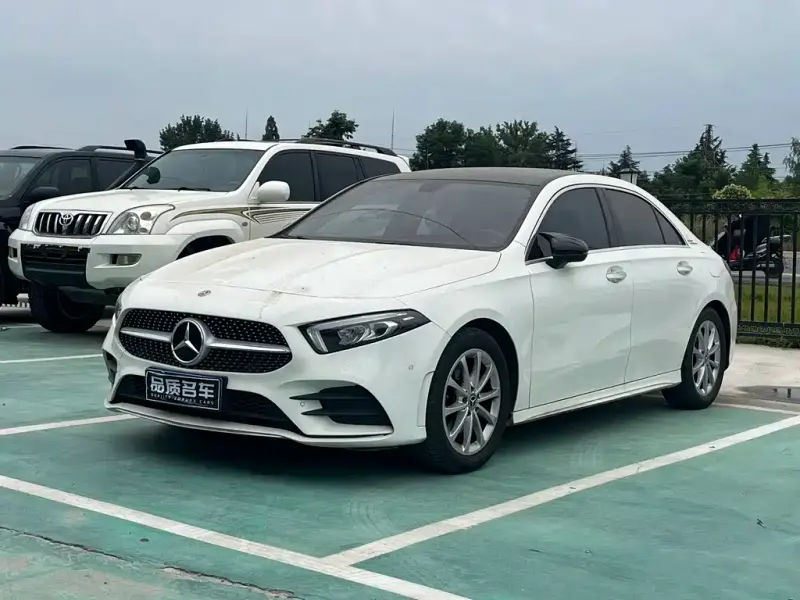 Mercedes-Benz A-Class, 2022 — фото 1