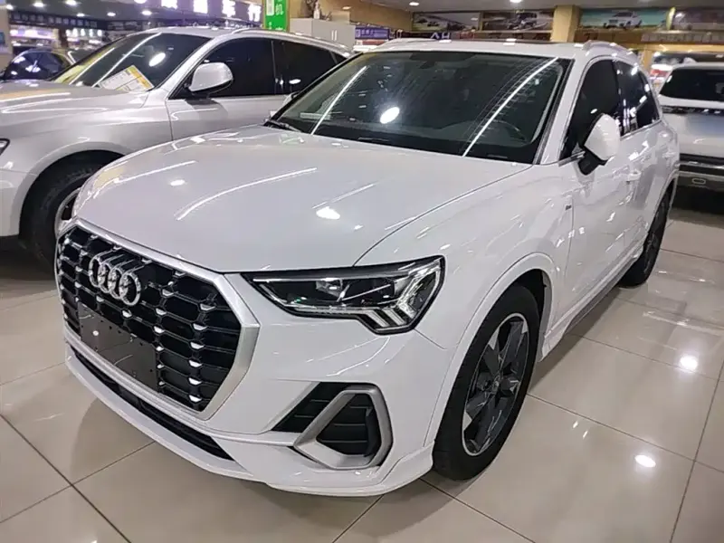 Audi Q3, 2020