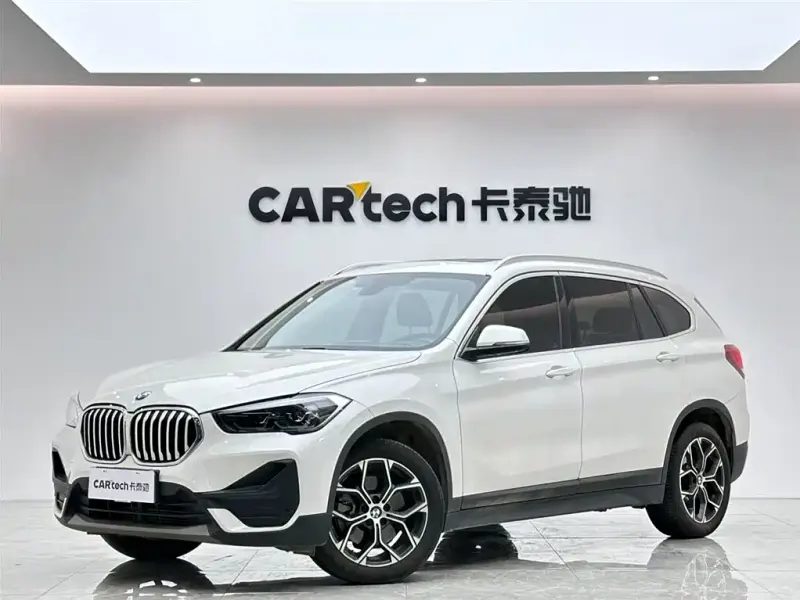 BMW X1, 2023 — фото 1