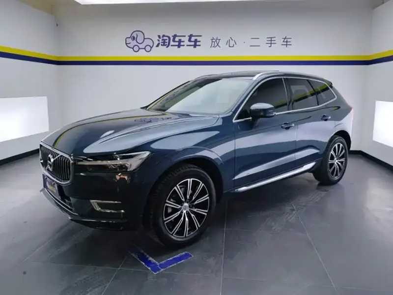 Volvo XC60, 2021 — фото 1