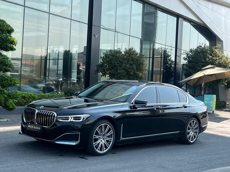 BMW 7-Series, 2019