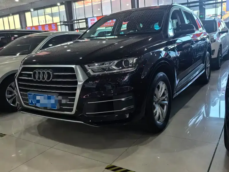 Audi Q7, 2017 — фото 1