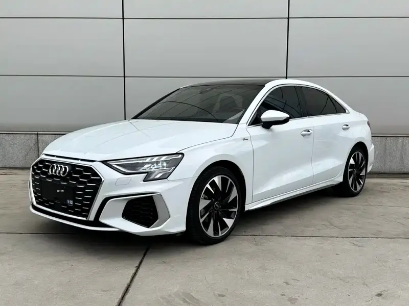 Audi A3, 2022 — фото 1