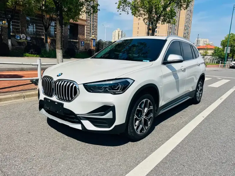 BMW X1, 2022 — фото 1