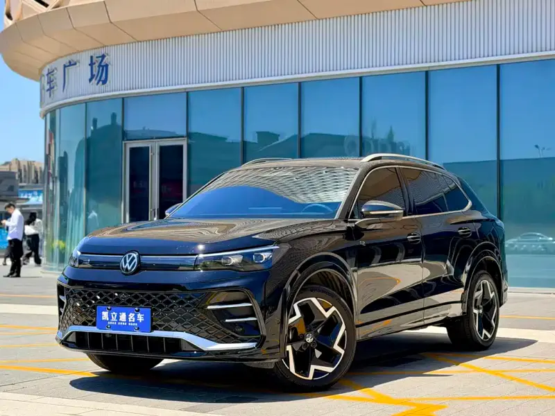 Volkswagen Tiguan L, 2026