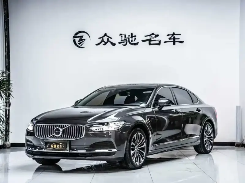 Volvo S90, 2023