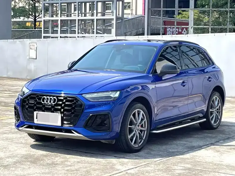 Audi Q5L, 2021