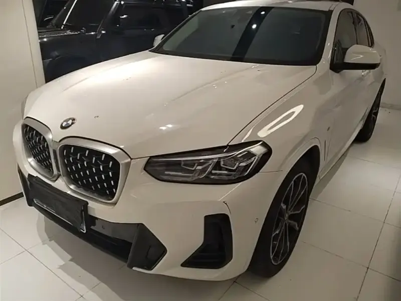 BMW X4, 2022