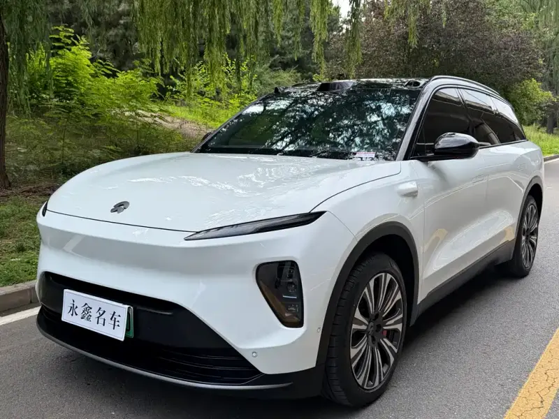 NIO ES8, 2023