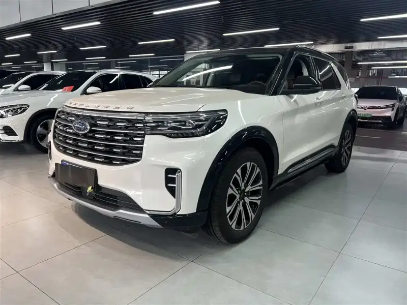 Ford Explorer, 2025
