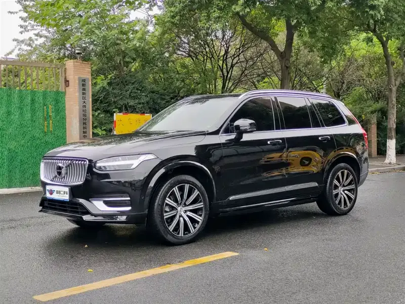 Volvo XC90, 2022