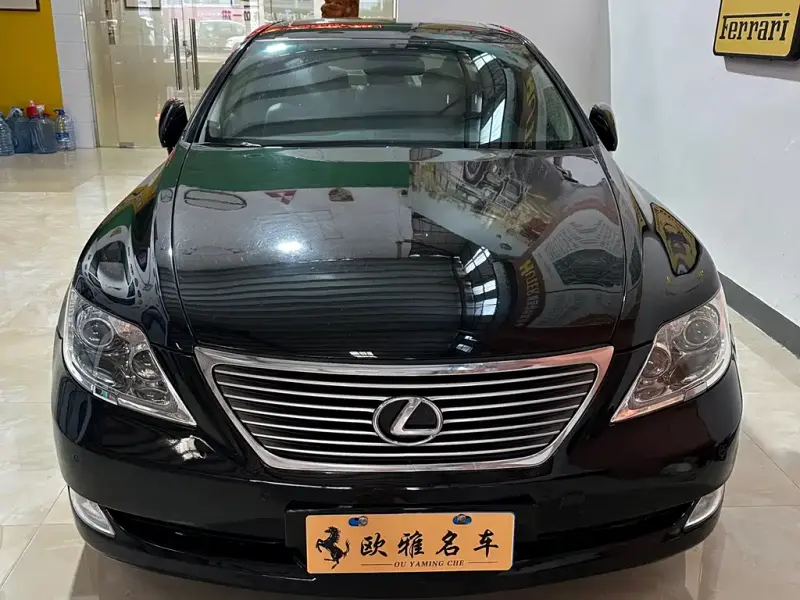 Lexus LS, 2007