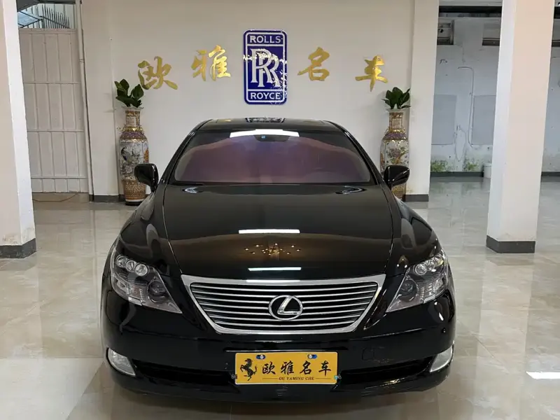 Lexus LS, 2007